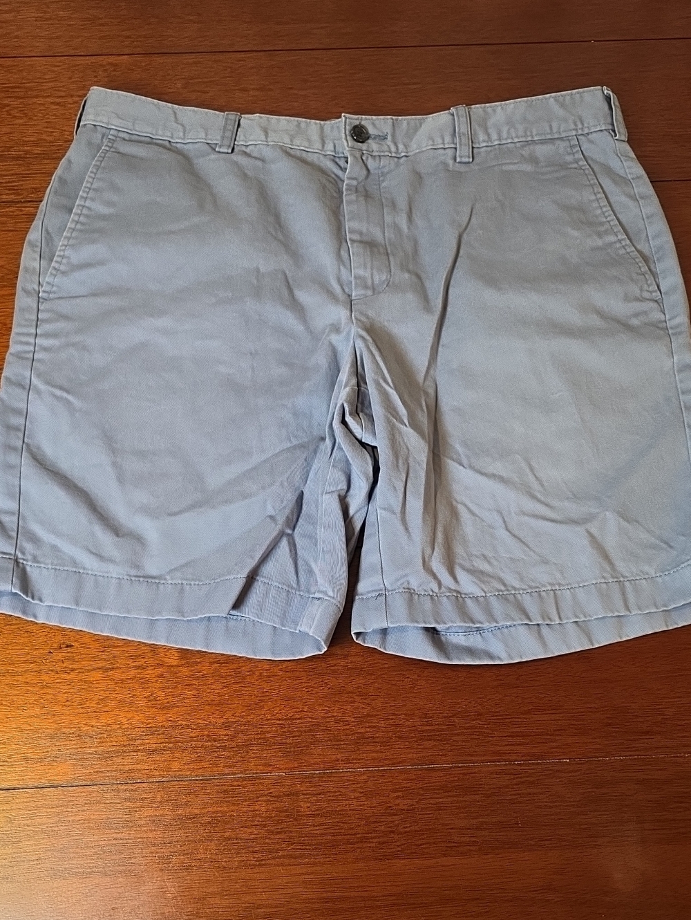 Jos. A. Bank Pale Gray Flat-Front Men's Shorts